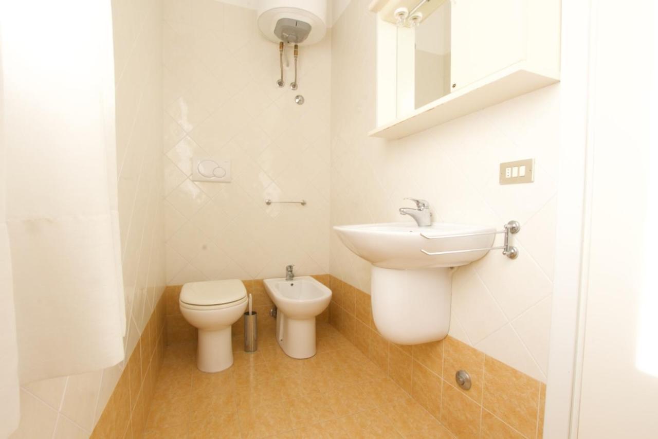 Bagni Miramare - Home Immobiliare Jesolo エクステリア 写真