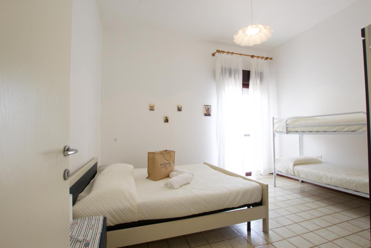 Bagni Miramare - Home Immobiliare Jesolo エクステリア 写真