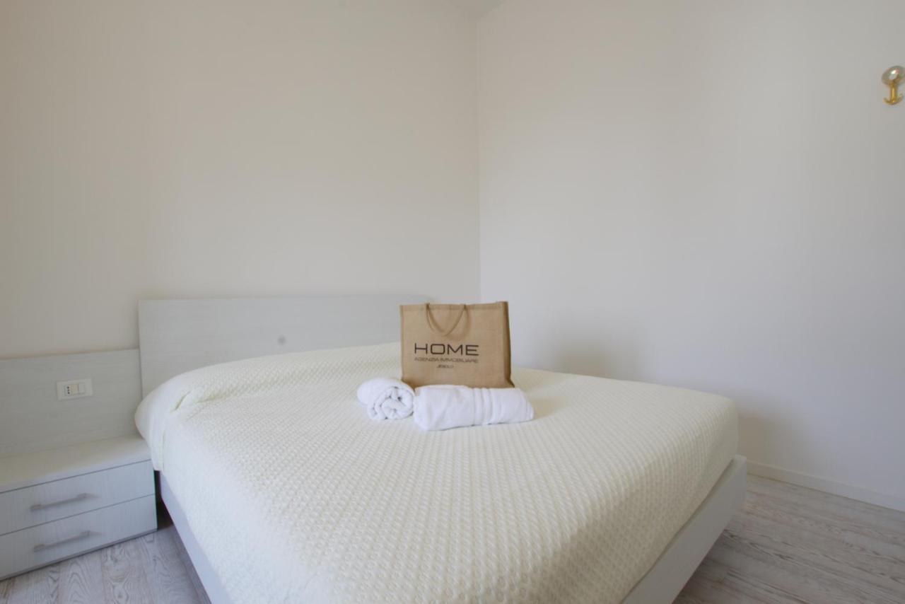 Bagni Miramare - Home Immobiliare Jesolo エクステリア 写真