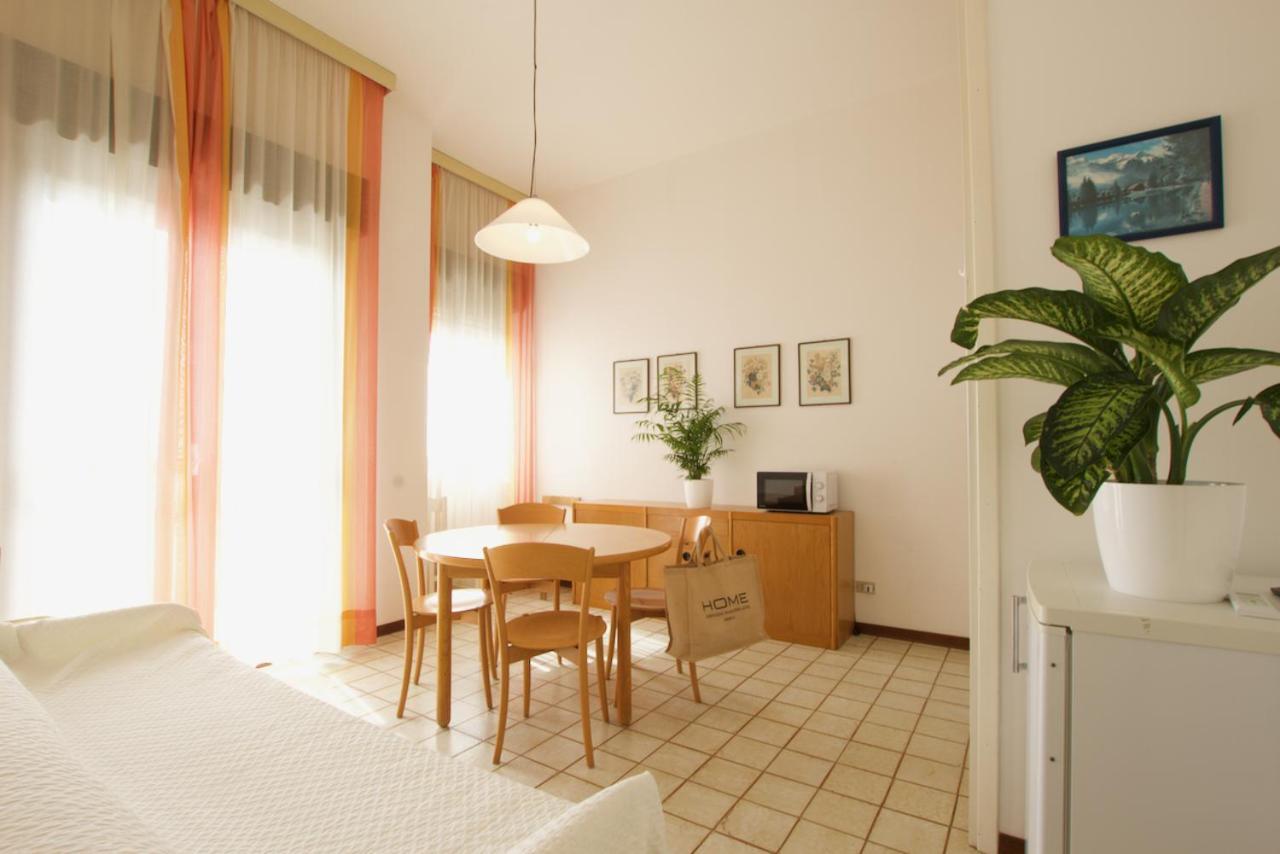 Bagni Miramare - Home Immobiliare Jesolo エクステリア 写真